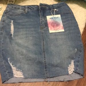 Medium easy destroyed denim mini skirt